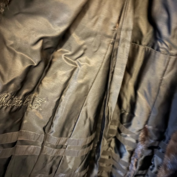 Ladies Full length Mink Fur Coat with belt and hat - perfect condition (Medium) - Picture 4 of 4